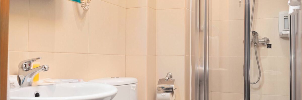 700_2982-Edit (1)